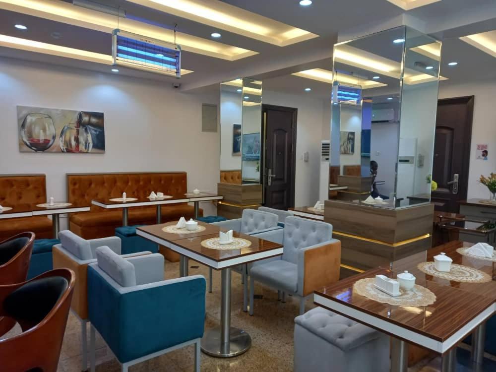 God'S Touch Apartments Signature 라고스 외부 사진